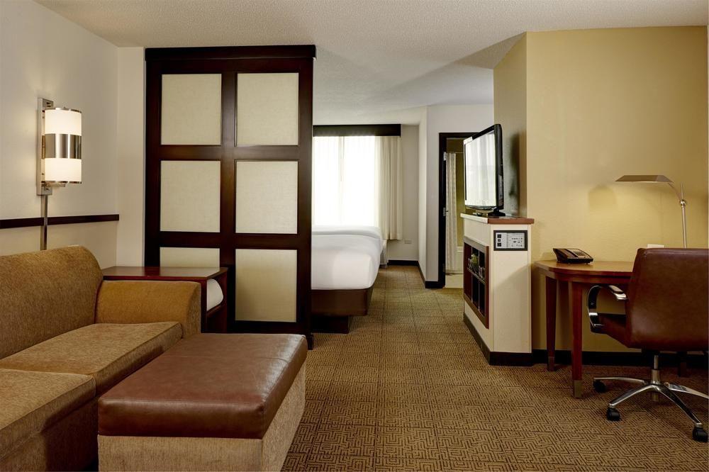 Отель Hyatt Place South Bend/Mishawaka Экстерьер фото